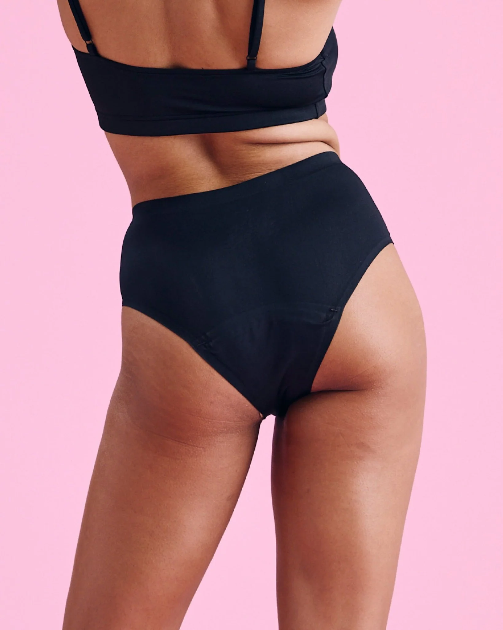 Period Panty – Extra Strong – Hipster SEAMLESS 1.0 - Image 2