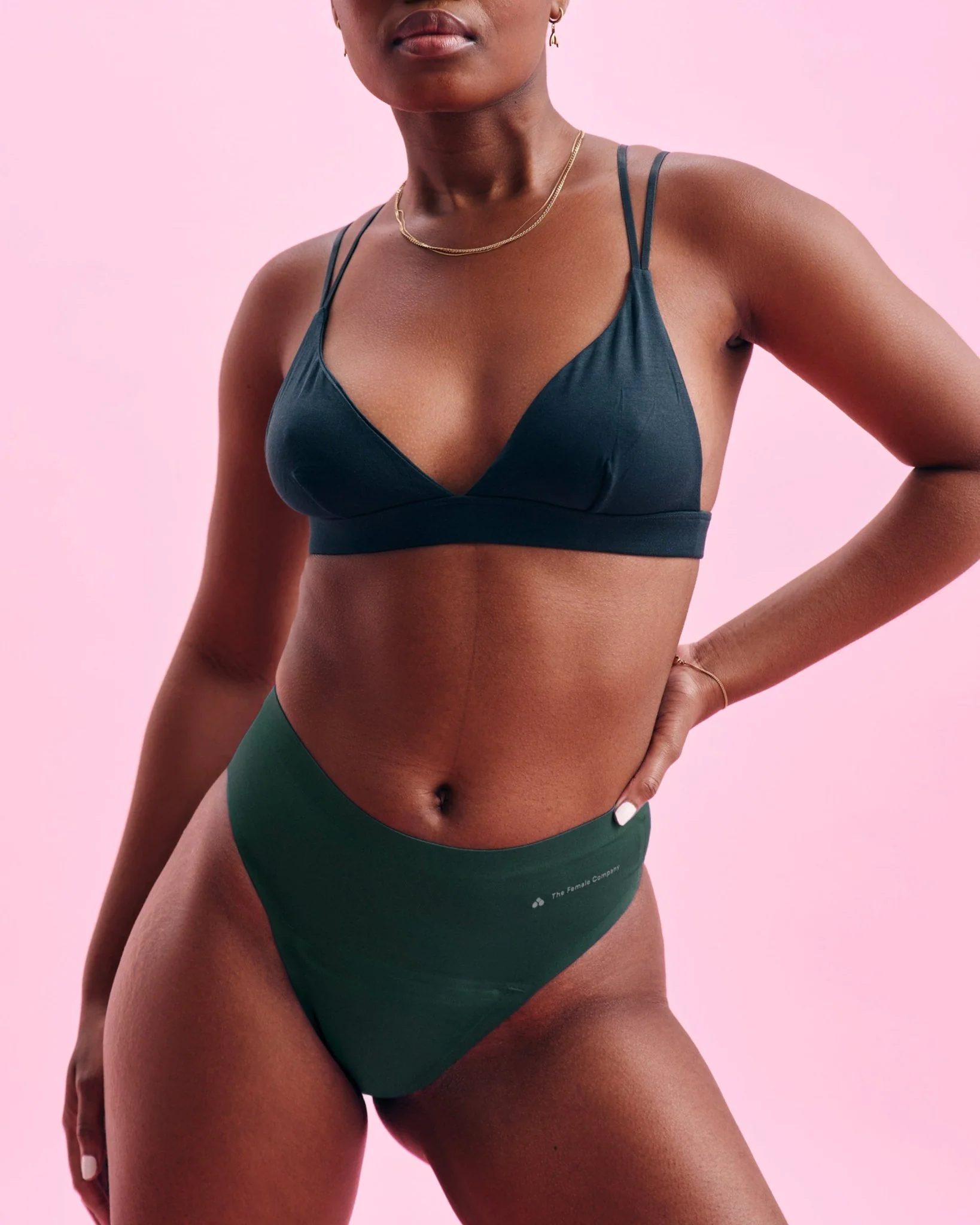 Period Panty – Strong – Tanga SEAMLESS - Image 4