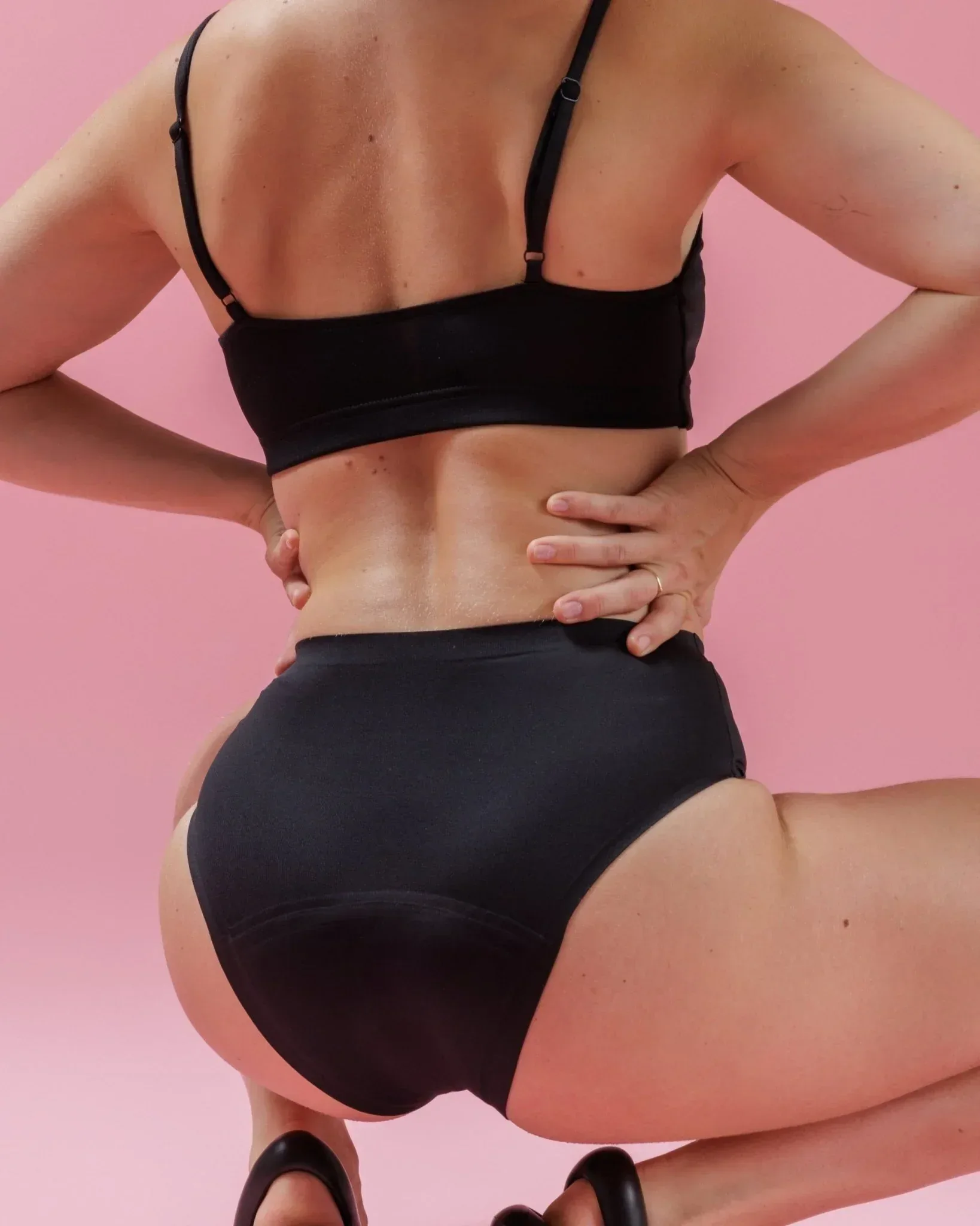 Period Panty – Ultra Strong – High Waist SEAMLESS - Image 4