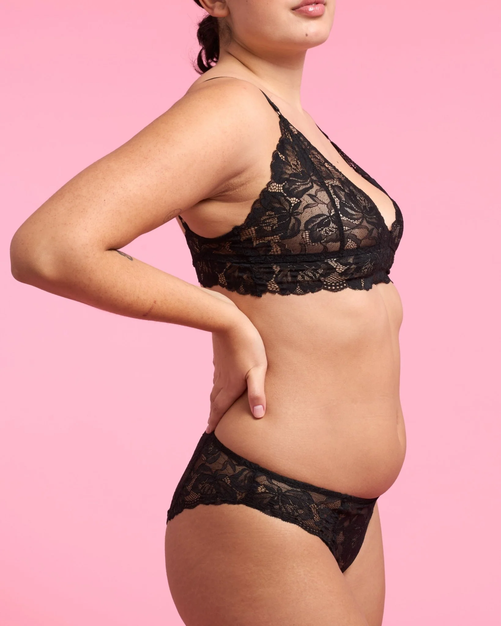 Set: Bralette & Slip – Luxury Lace Unterwäsche - Image 4