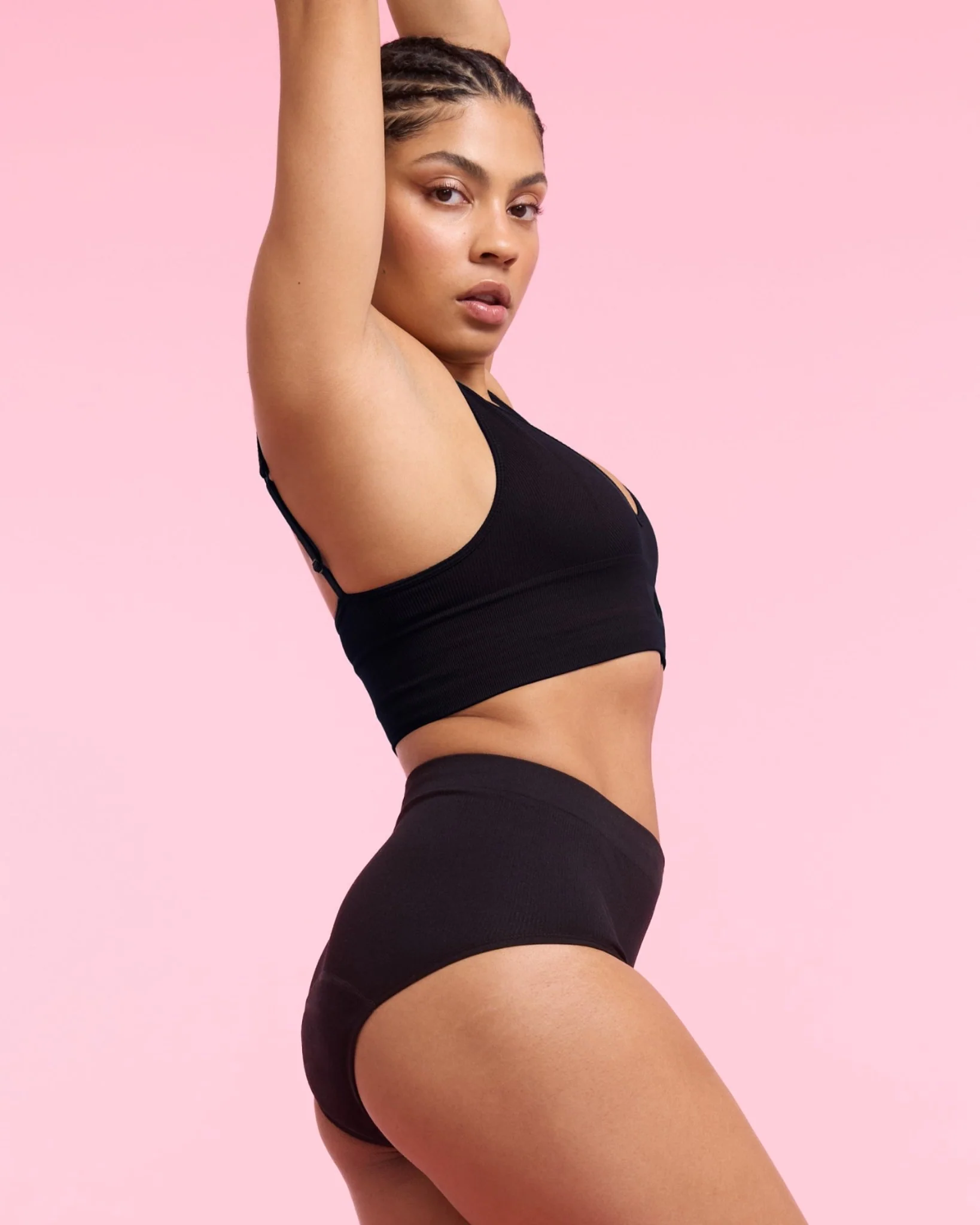 SET: SEAMLESS Rib Bralette & High Waist - Ultra Strong - Image 3
